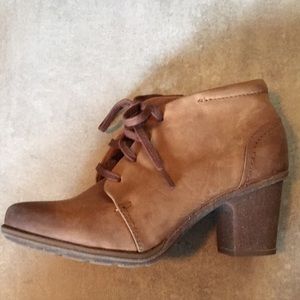 Clarks Tan Sueded Booties (2.5 inch heel)